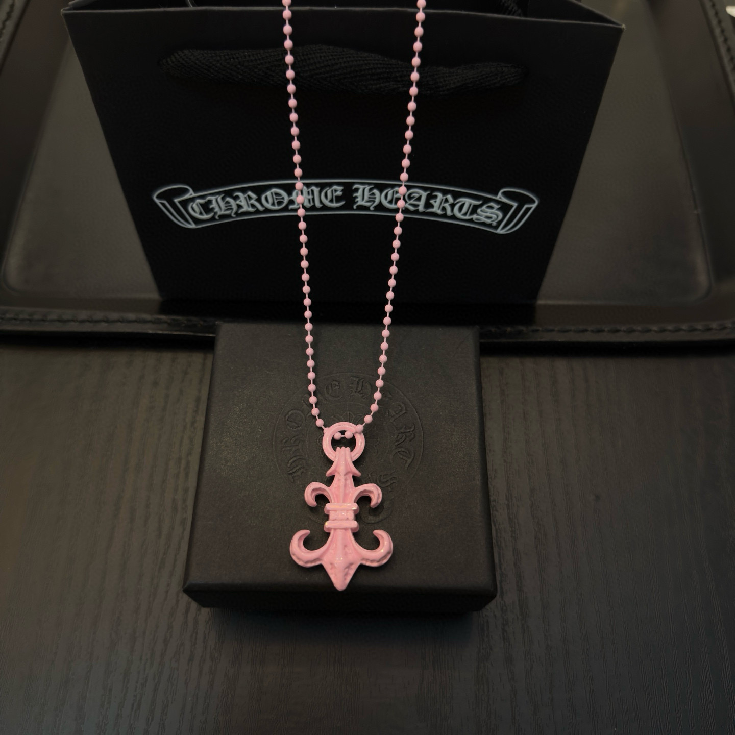 Chrome Hearts クロムハーツ マルティーズクロス ネックレス カラフル 男女兼用 軽量 ゴシック ストリート ファッションアクセサリー