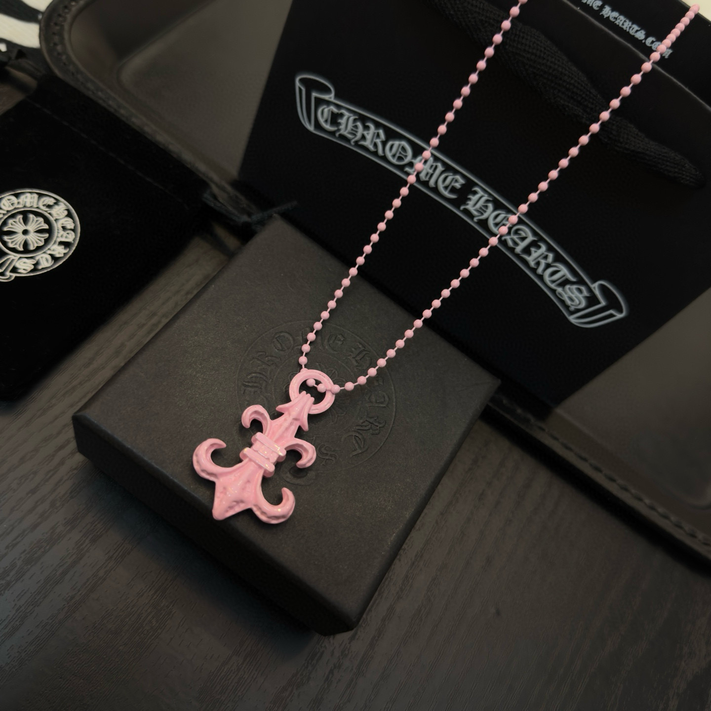 Chrome Hearts クロムハーツ マルティーズクロス ネックレス カラフル 男女兼用 軽量 ゴシック ストリート ファッションアクセサリー