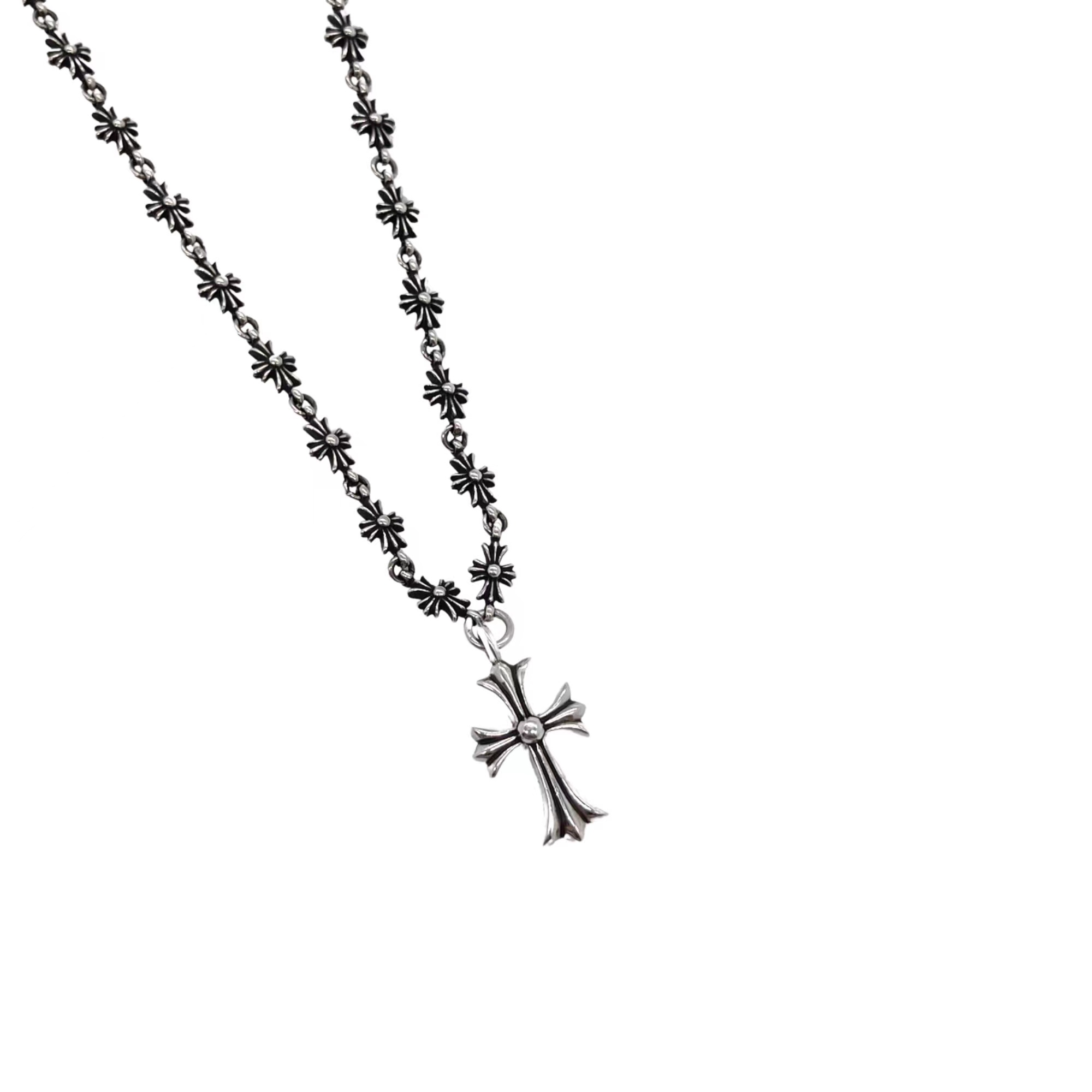 Chrome Hearts クロムハーツ クロス一体型ネックレス ゴシック調 クロスパーツ連結