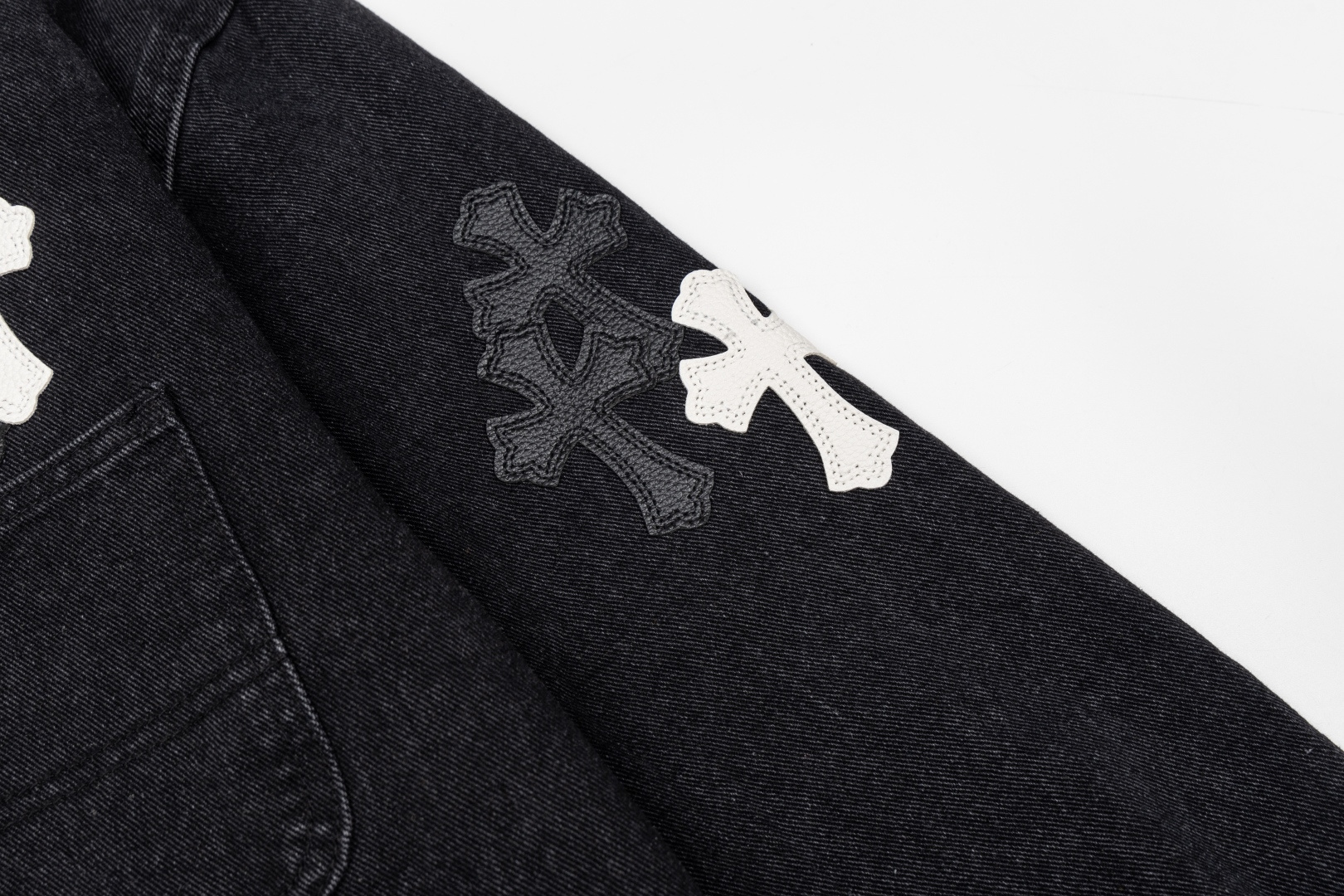 Chrome Hearts クロムハーツ レッド ブラック ホワイト ジャケット アウター