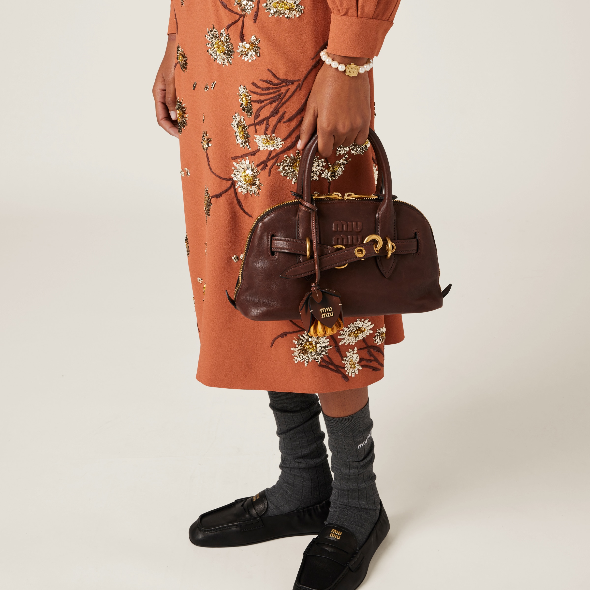 アバンチュール ナッパレザー トップハンドルバッグ