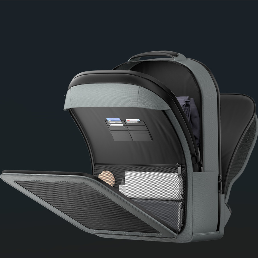 30W Solar-powered emergency charging backpack