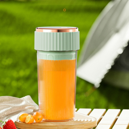 家用便攜榨汁杯
