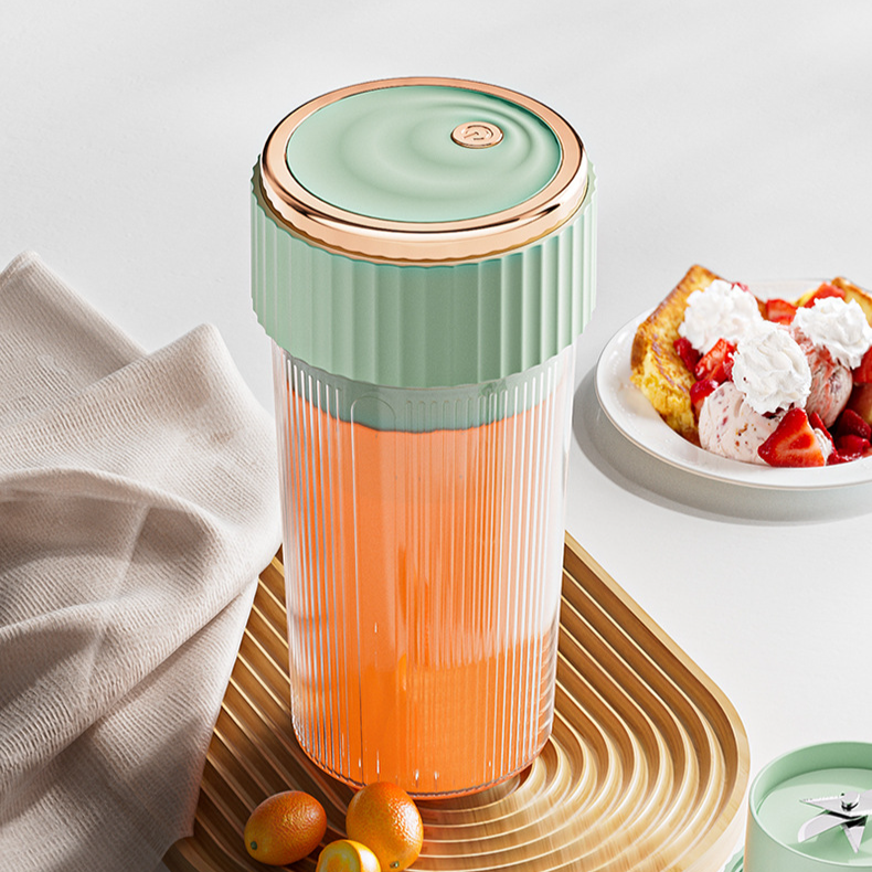 家用便攜榨汁杯