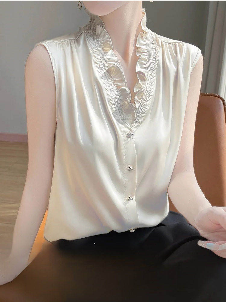 顯瘦百搭花苞V領緞面無袖襯衫