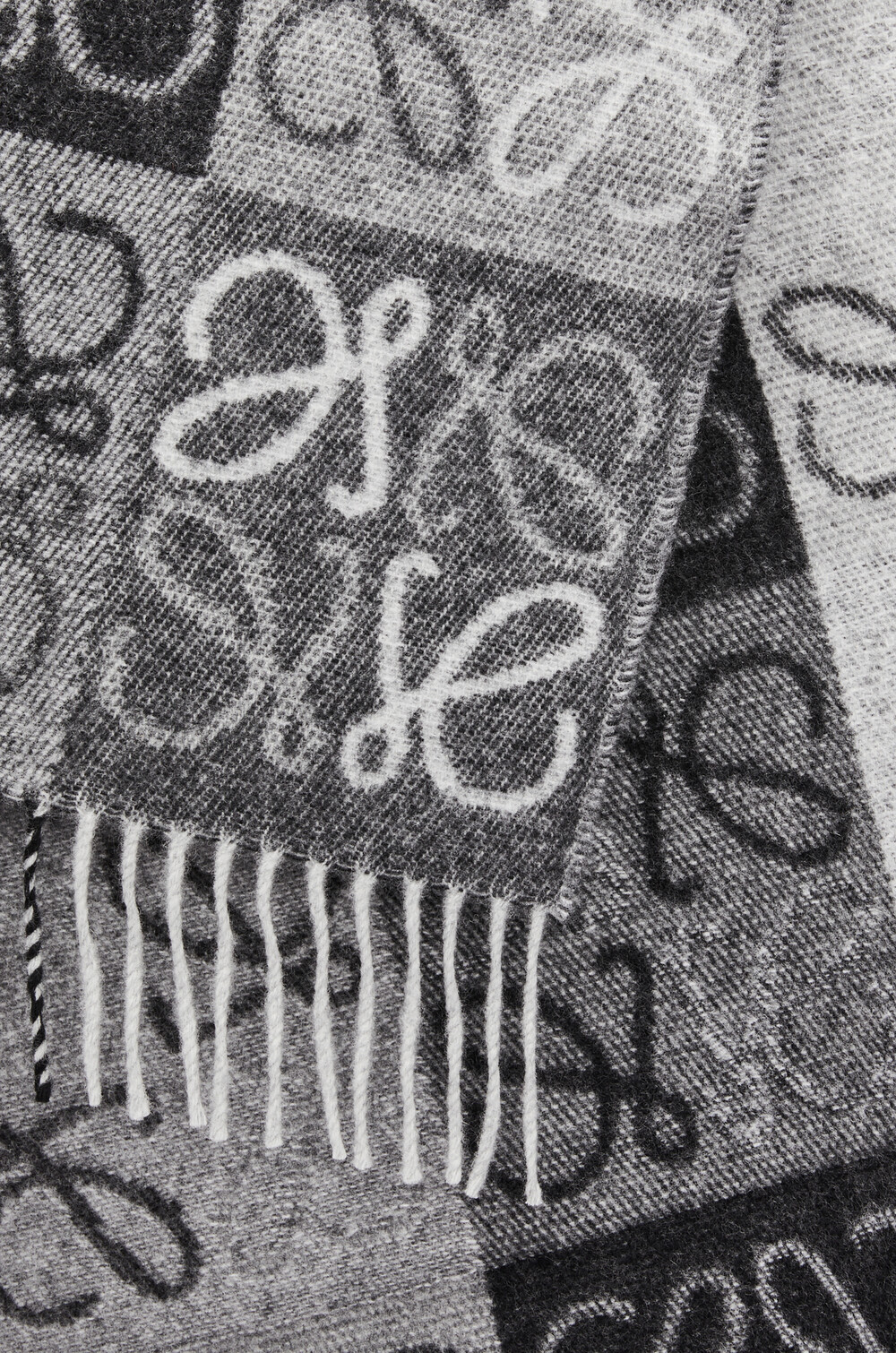 チェッカーボード スカーフ（ウール＆カシミヤ）