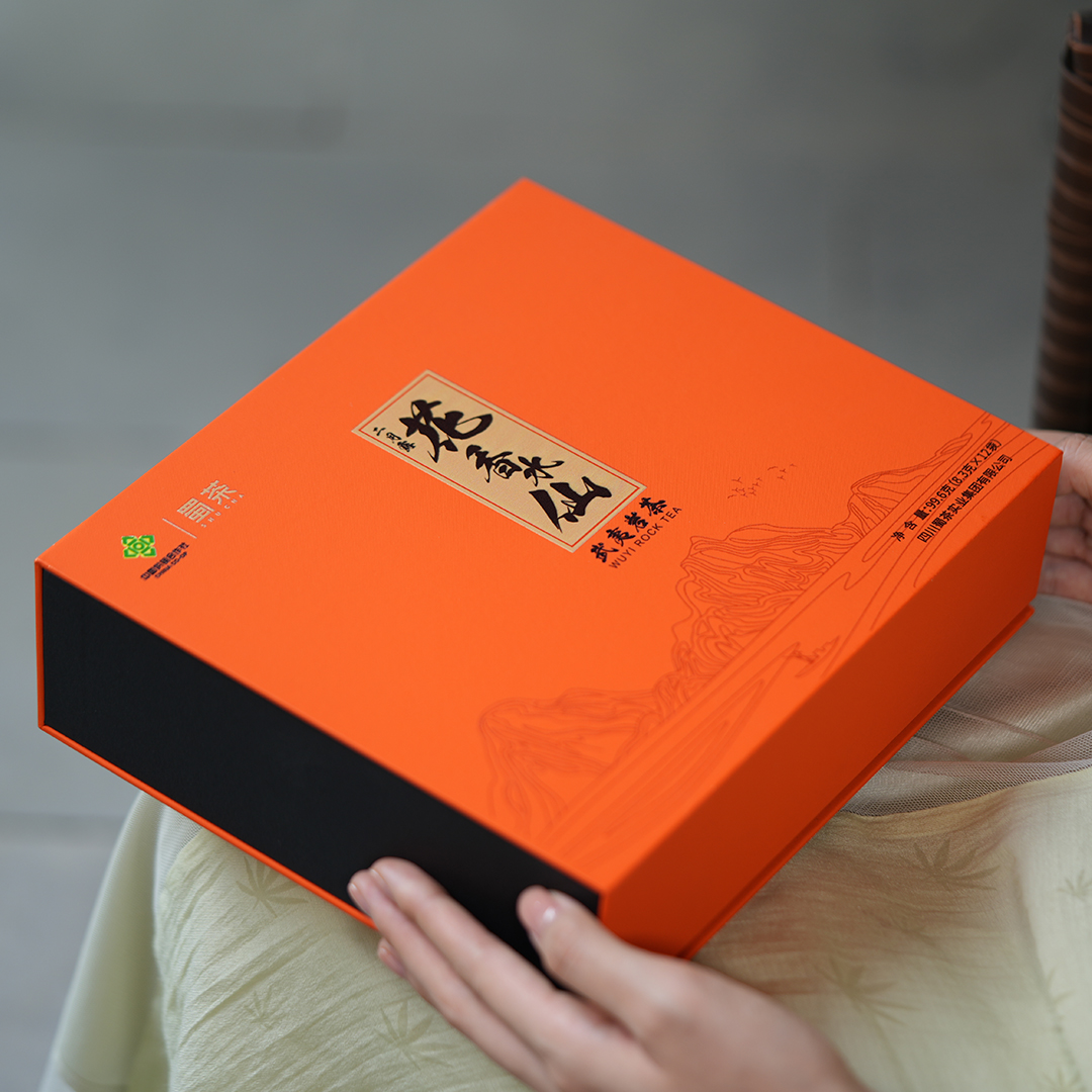 二月露·花香水仙