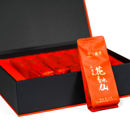 二月露·花香水仙