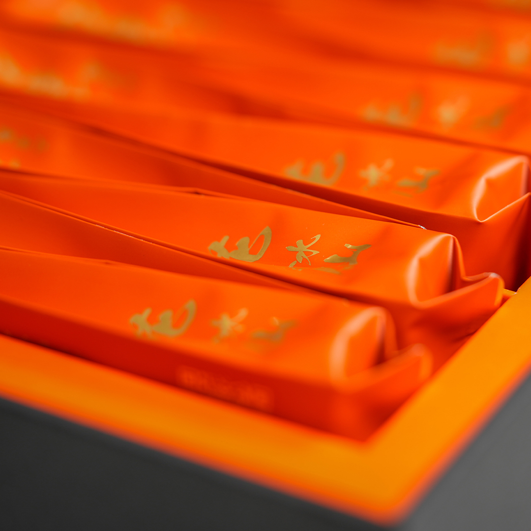 二月露·花香水仙