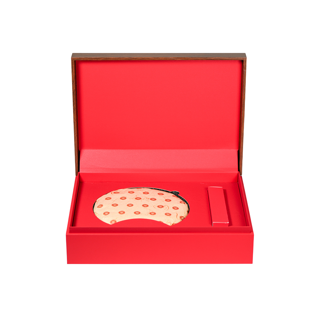 馬年禮盒白茶餅｜買二送一｜新年珍藏禮，茶香賀歲