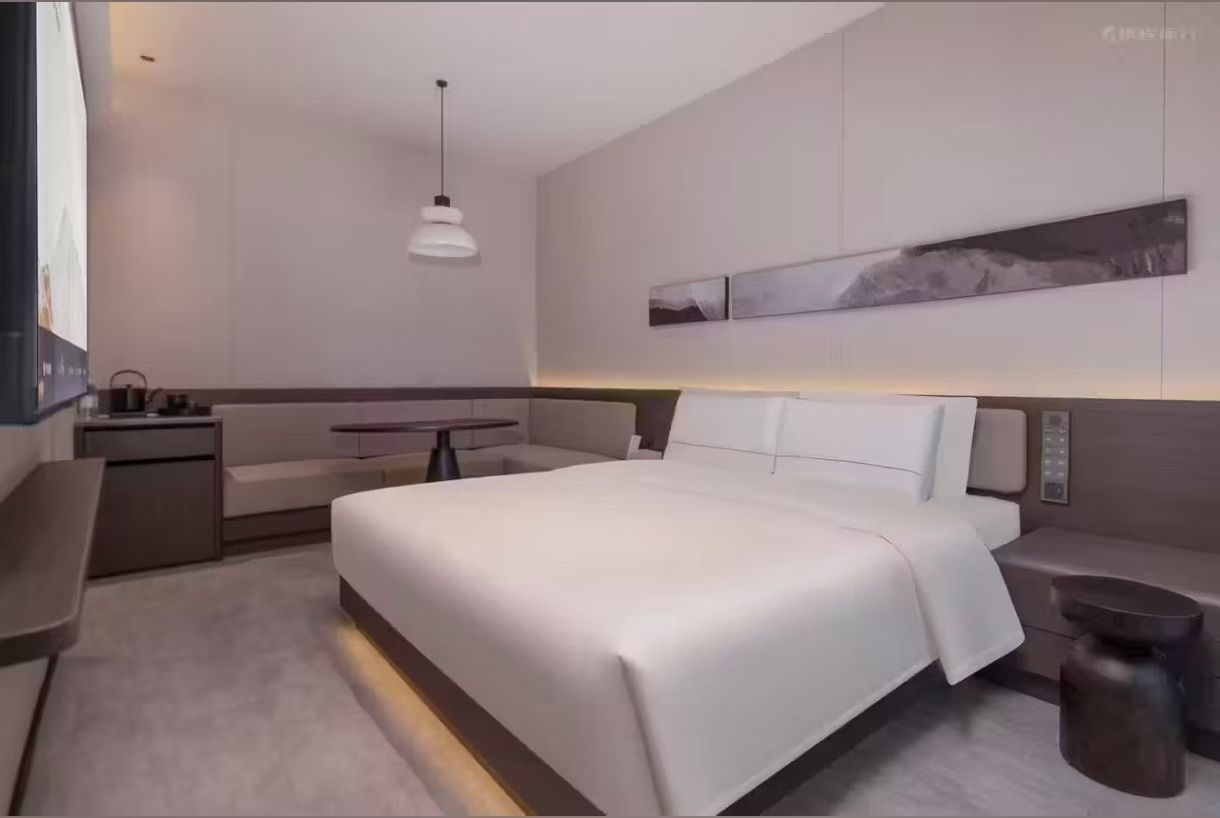 Custom Hotel Bedroom Furniture | Serene Space Solutions Engineered for Deep Sleep