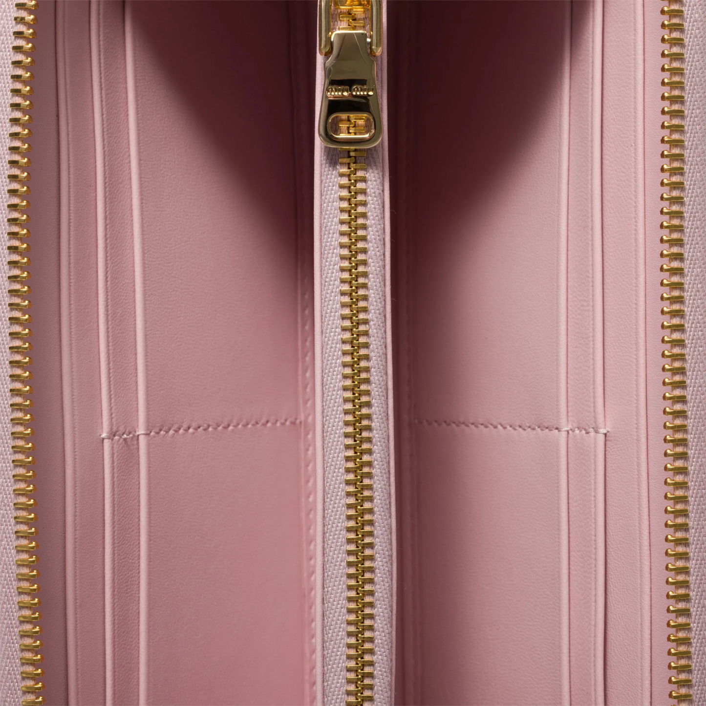 マテラッセ ナッパレザー ラージウォレット