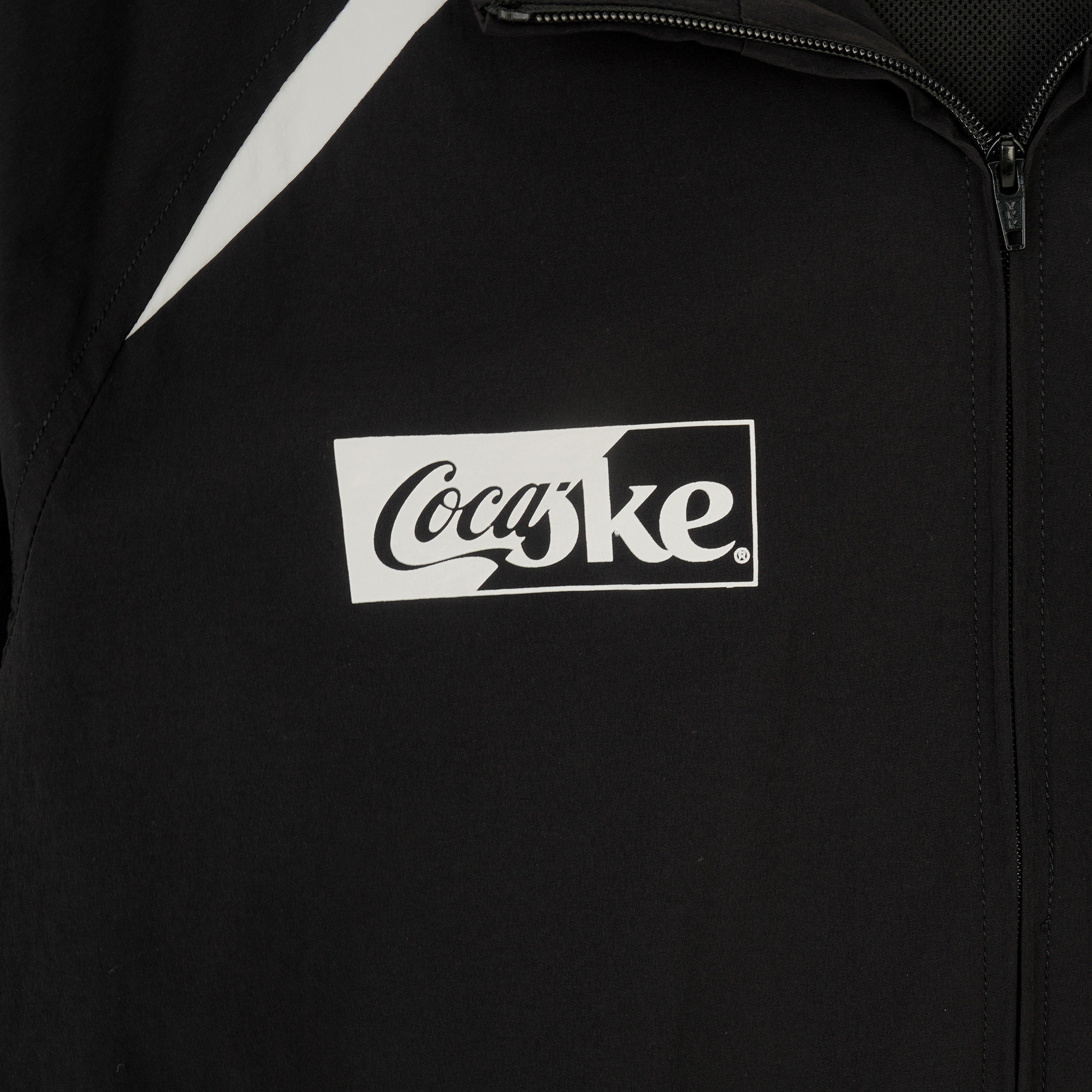 NPNG 復古運動風格撞色拼接風衣 NPWA26K0005-SS323-BKC