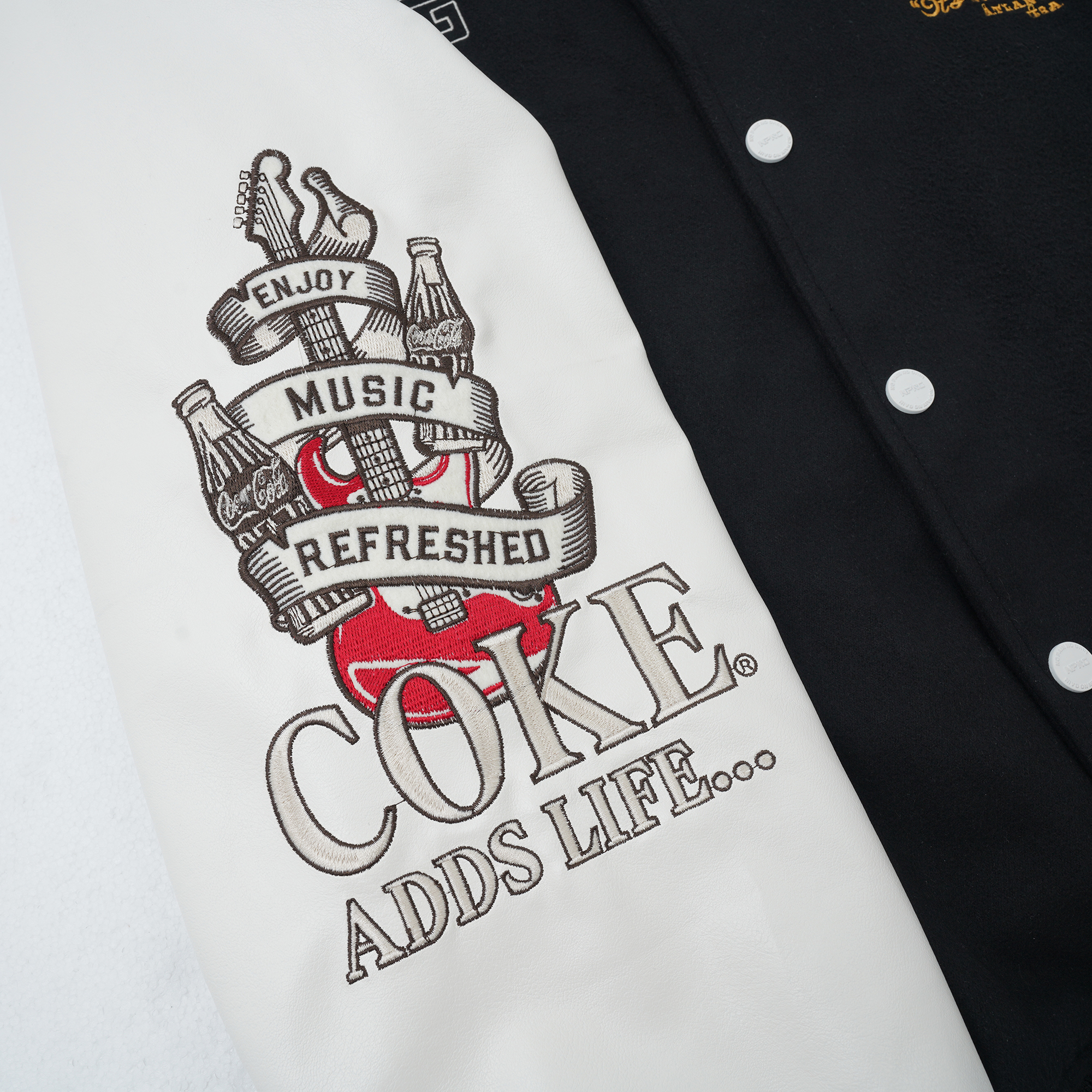 NPNG 可口可樂聯名 外套 NPWA26K0003-SS342-BKCOFF WHC