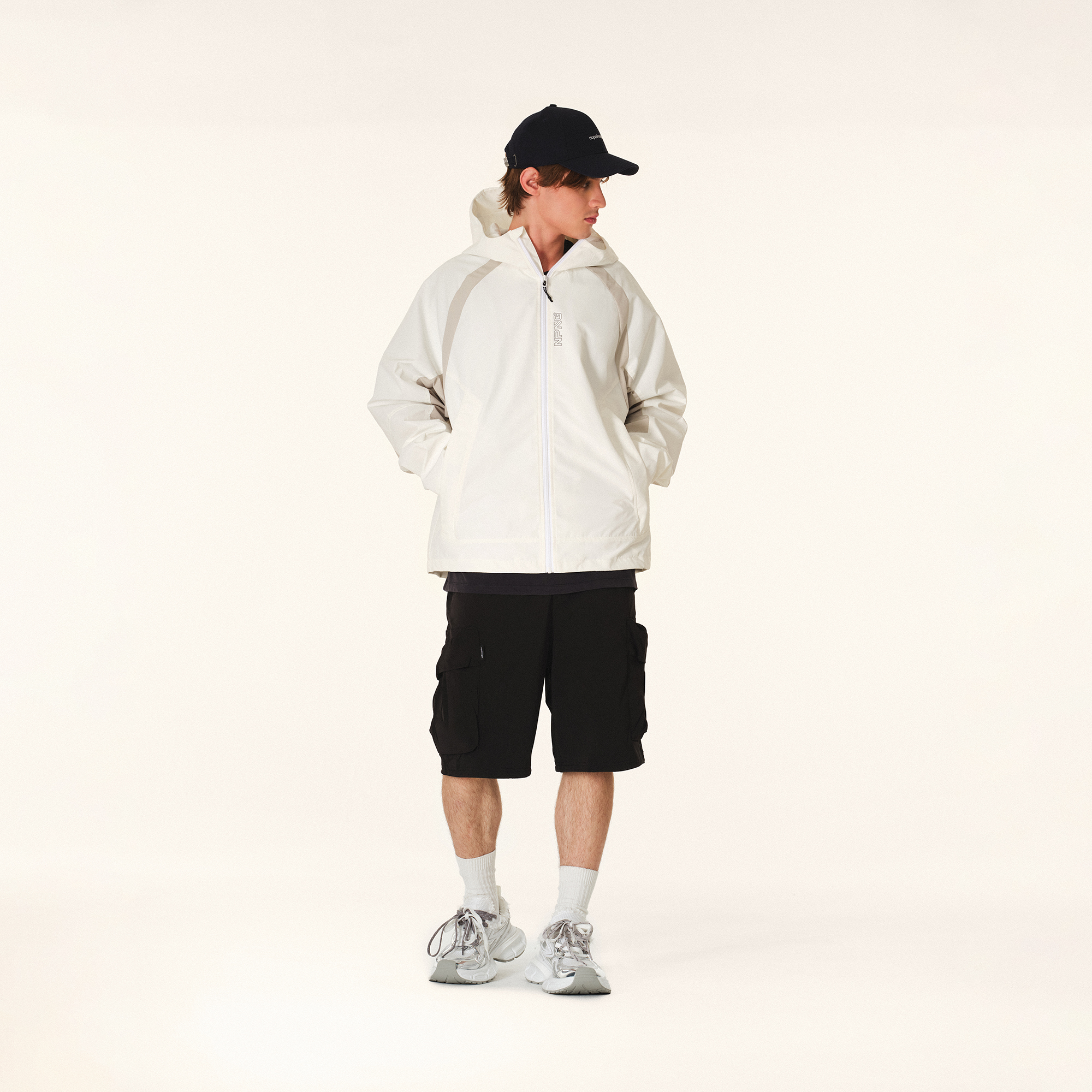 NPNG 插肩袖沖鋒衣 NPA25BW0007-FW122