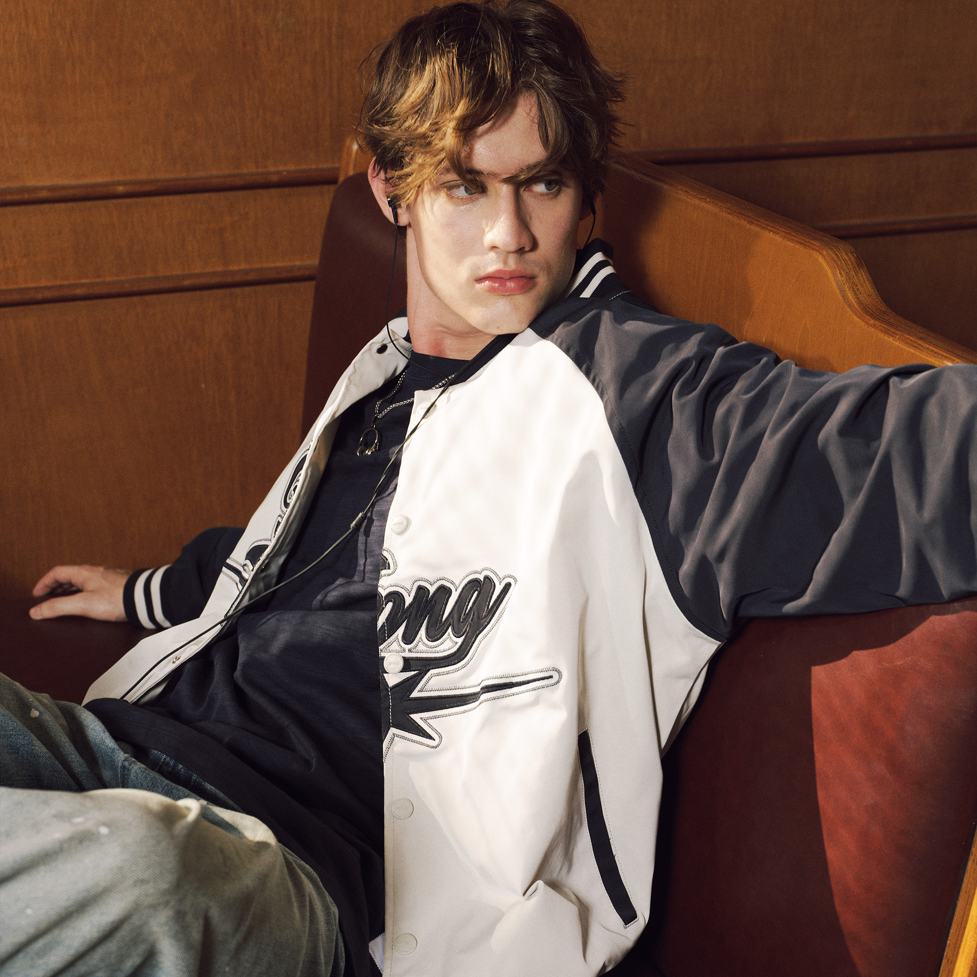  NPNG 插肩袖棒球外套 NPA25BW0008-FW120