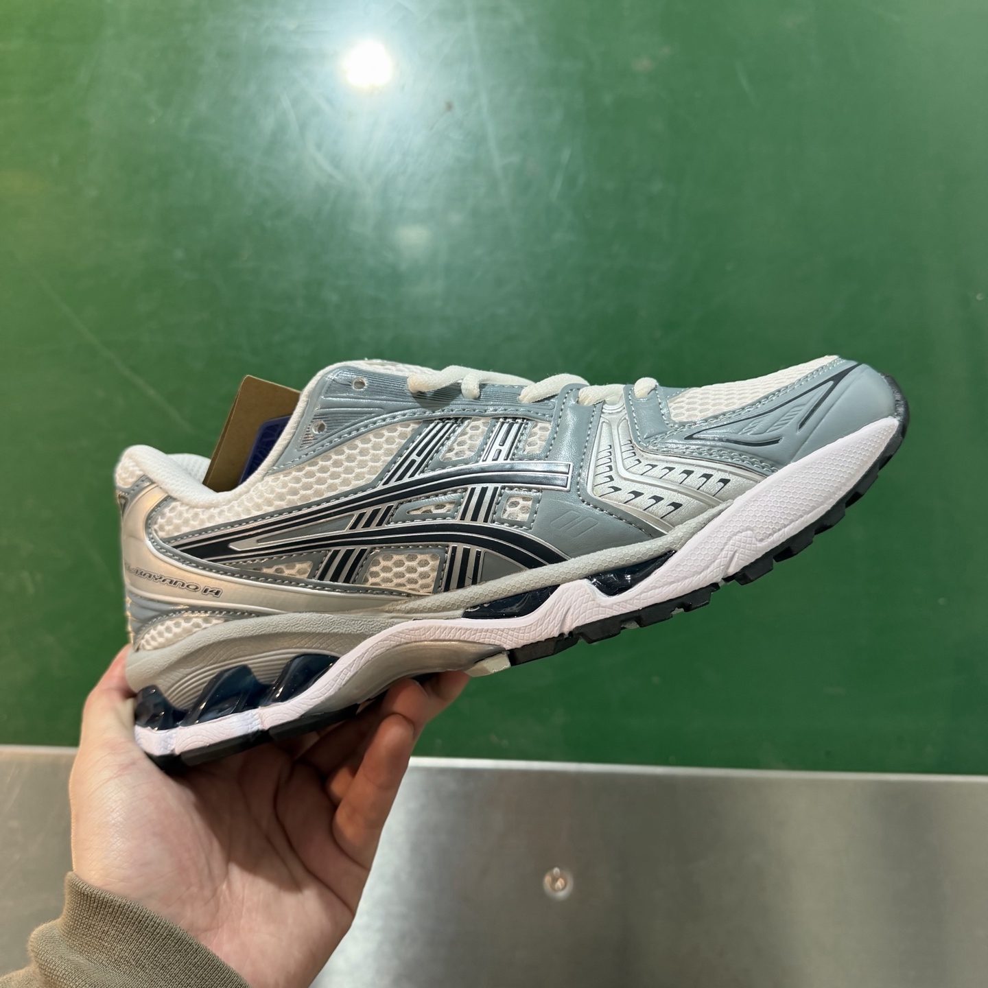 Asics Gel-Kayano 14 （特價福利）