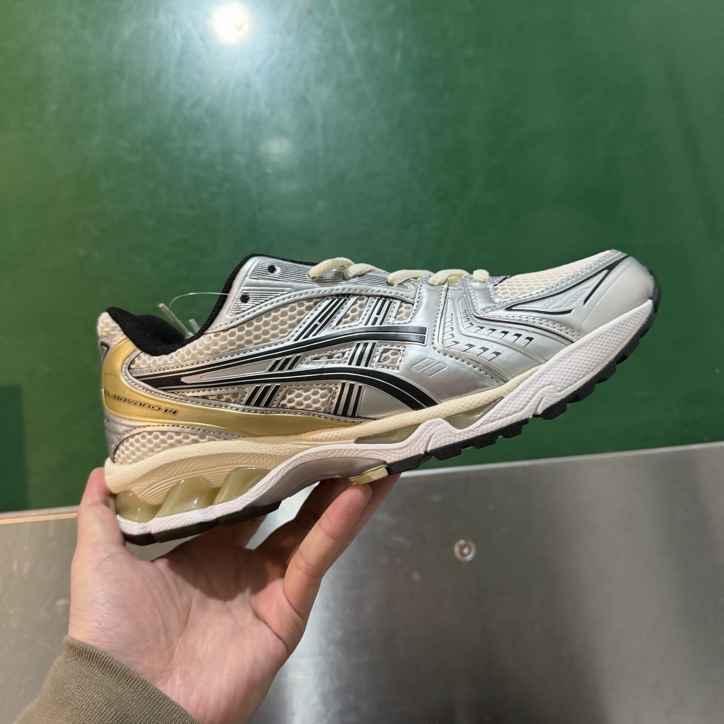Asics Gel-Kayano 14 （特價福利）