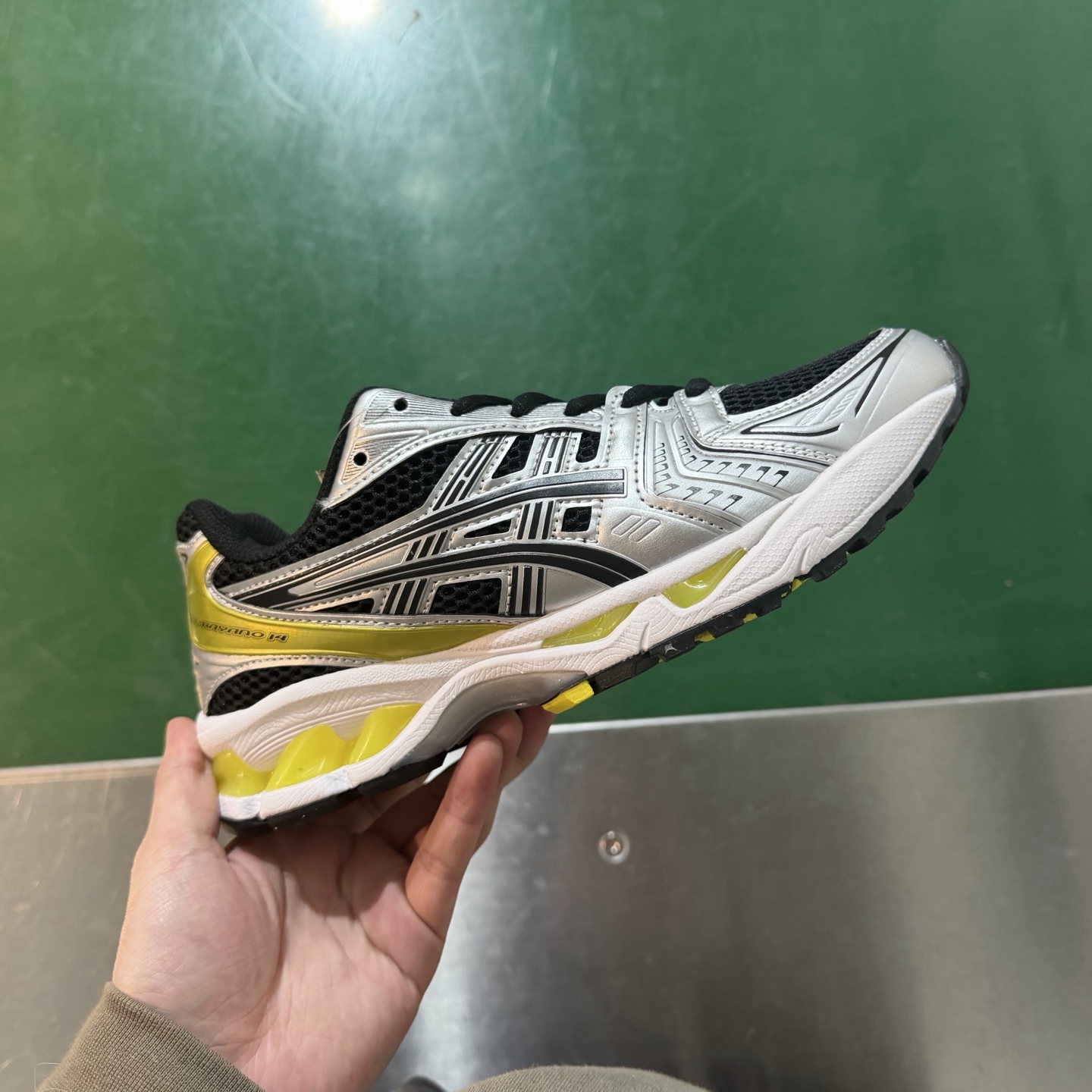 Asics Gel-Kayano 14 （特價福利）