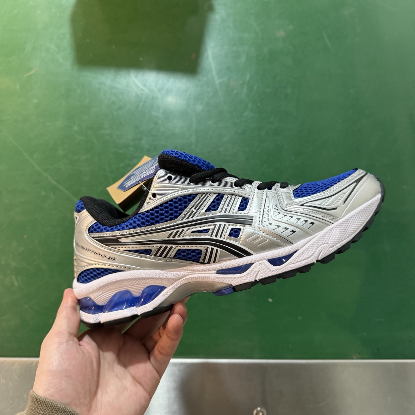 Asics Gel-Kayano 14 （特價福利）