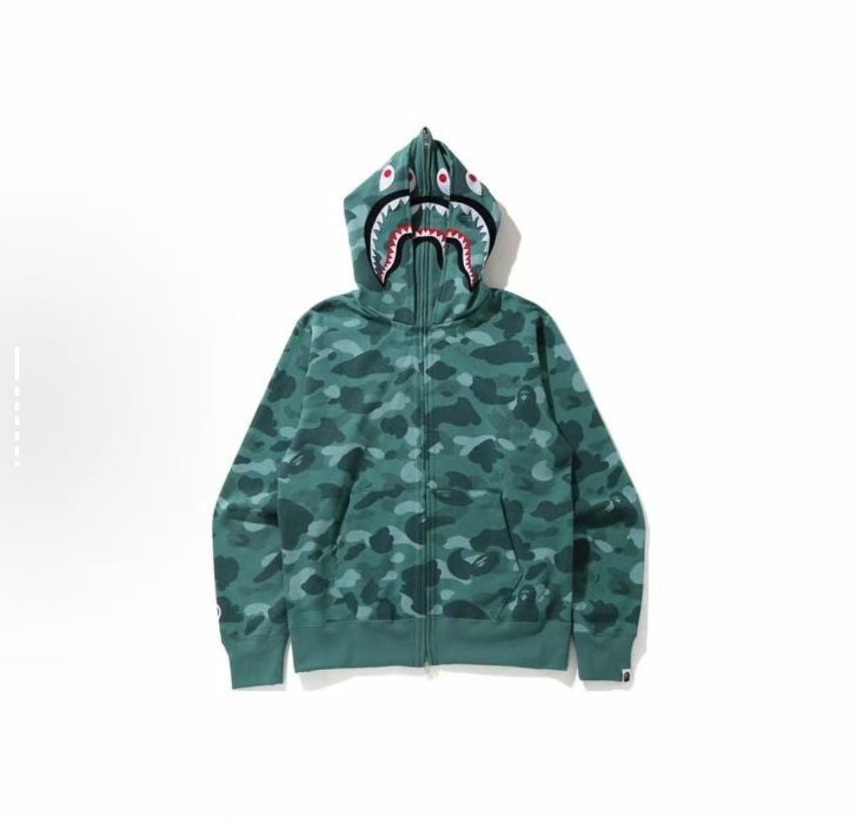 BAPE 迷彩鲨鱼连帽拉链卫衣