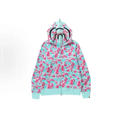 BAPE 迷彩鲨鱼连帽拉链卫衣