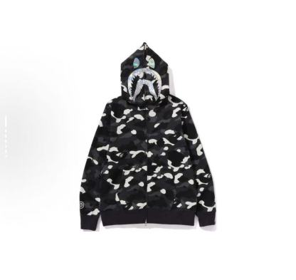 BAPE 迷彩鲨鱼连帽拉链卫衣
