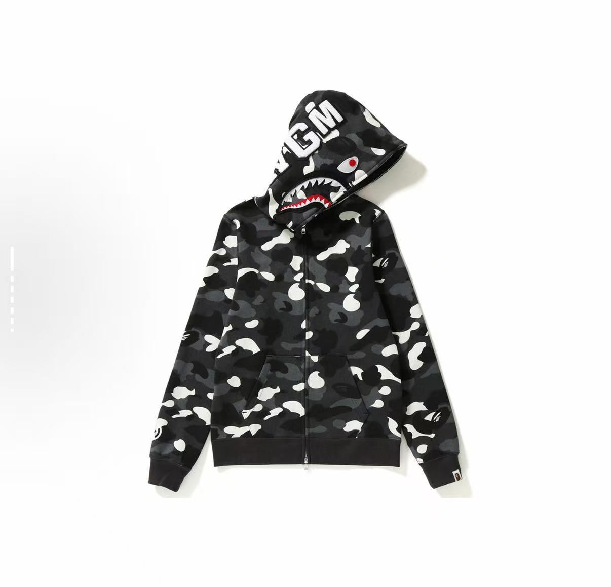 BAPE 迷彩鲨鱼连帽拉链卫衣
