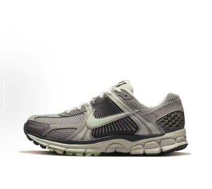 NK zoom vomero5 系列