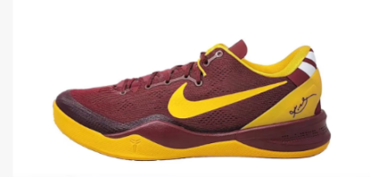 kobe 8 系列（尺寸建議偏大0.5號拿）