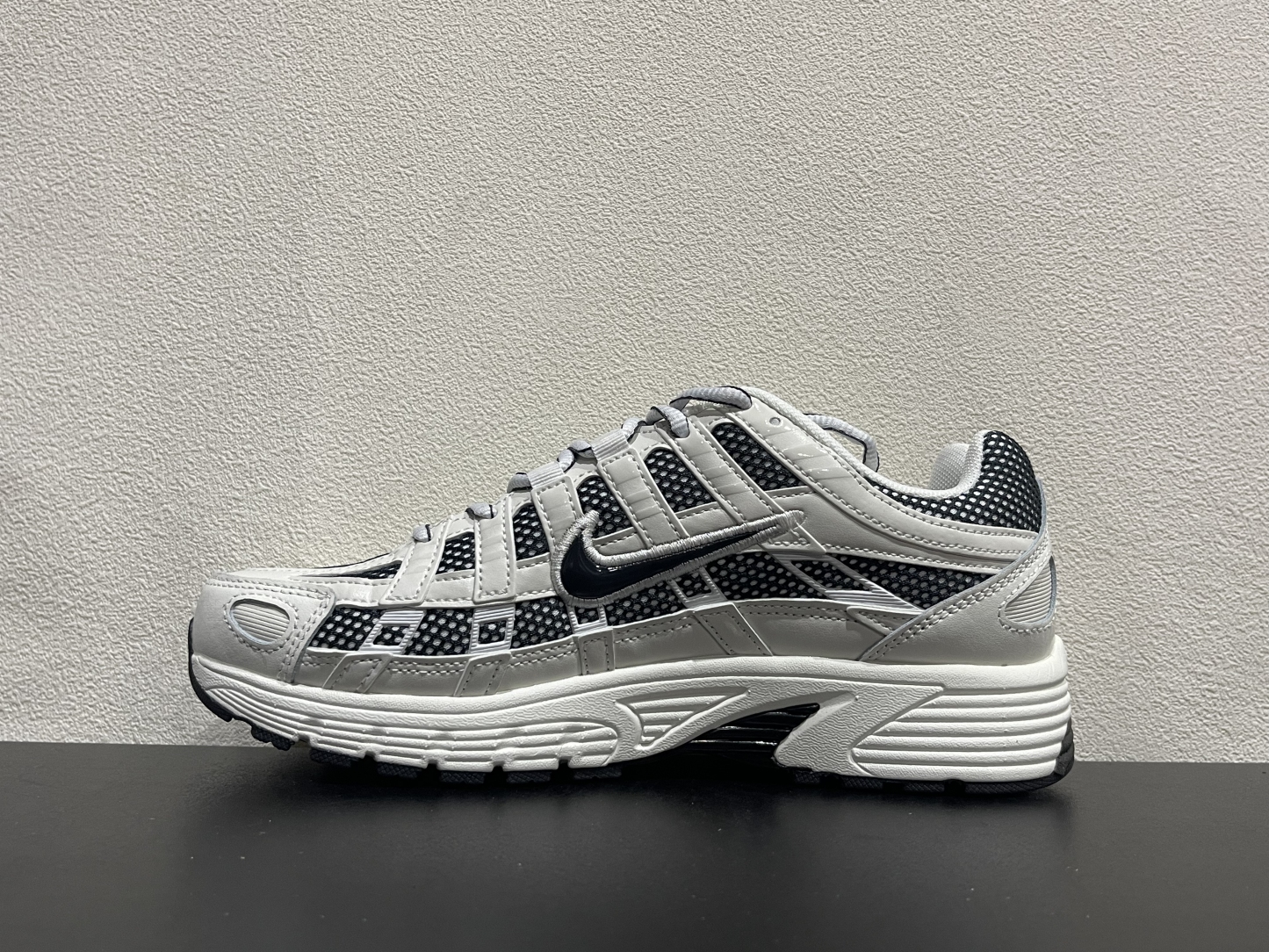 Nike P-6000(36-47.5)
