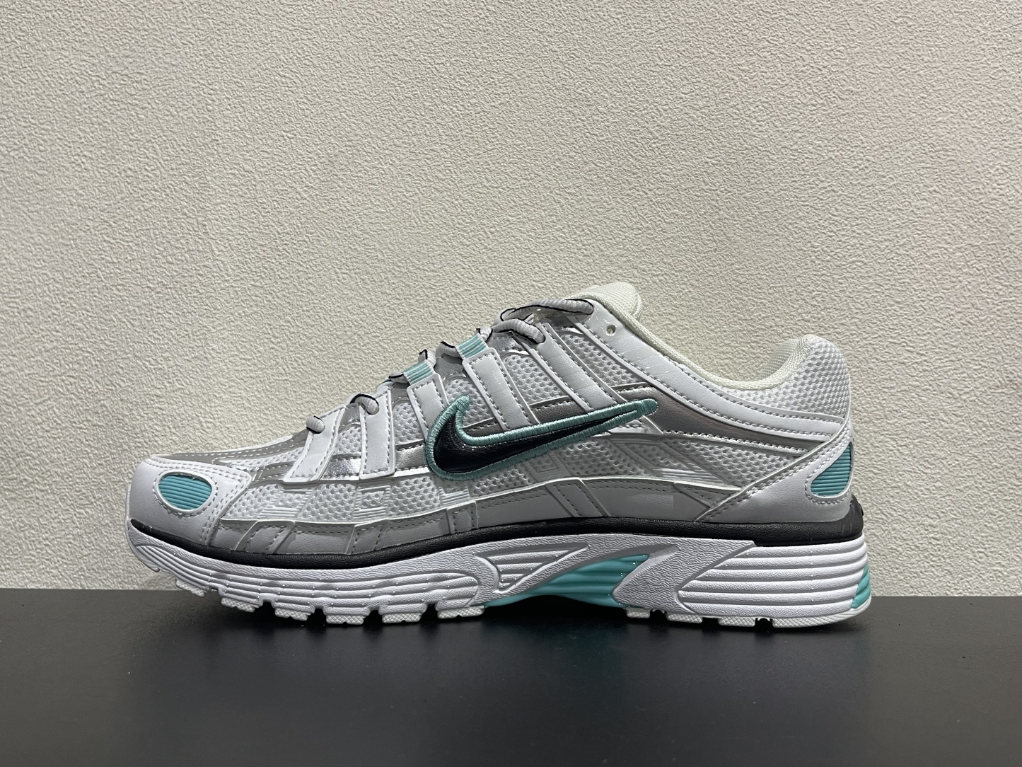 Nike P-6000(36-45)