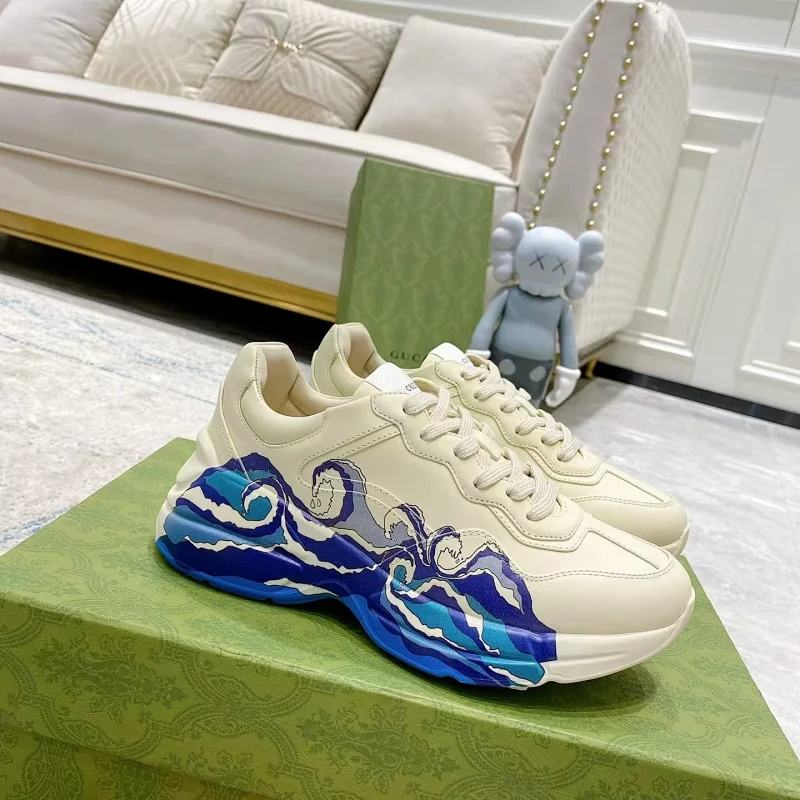 gucci 老爹鞋 系列