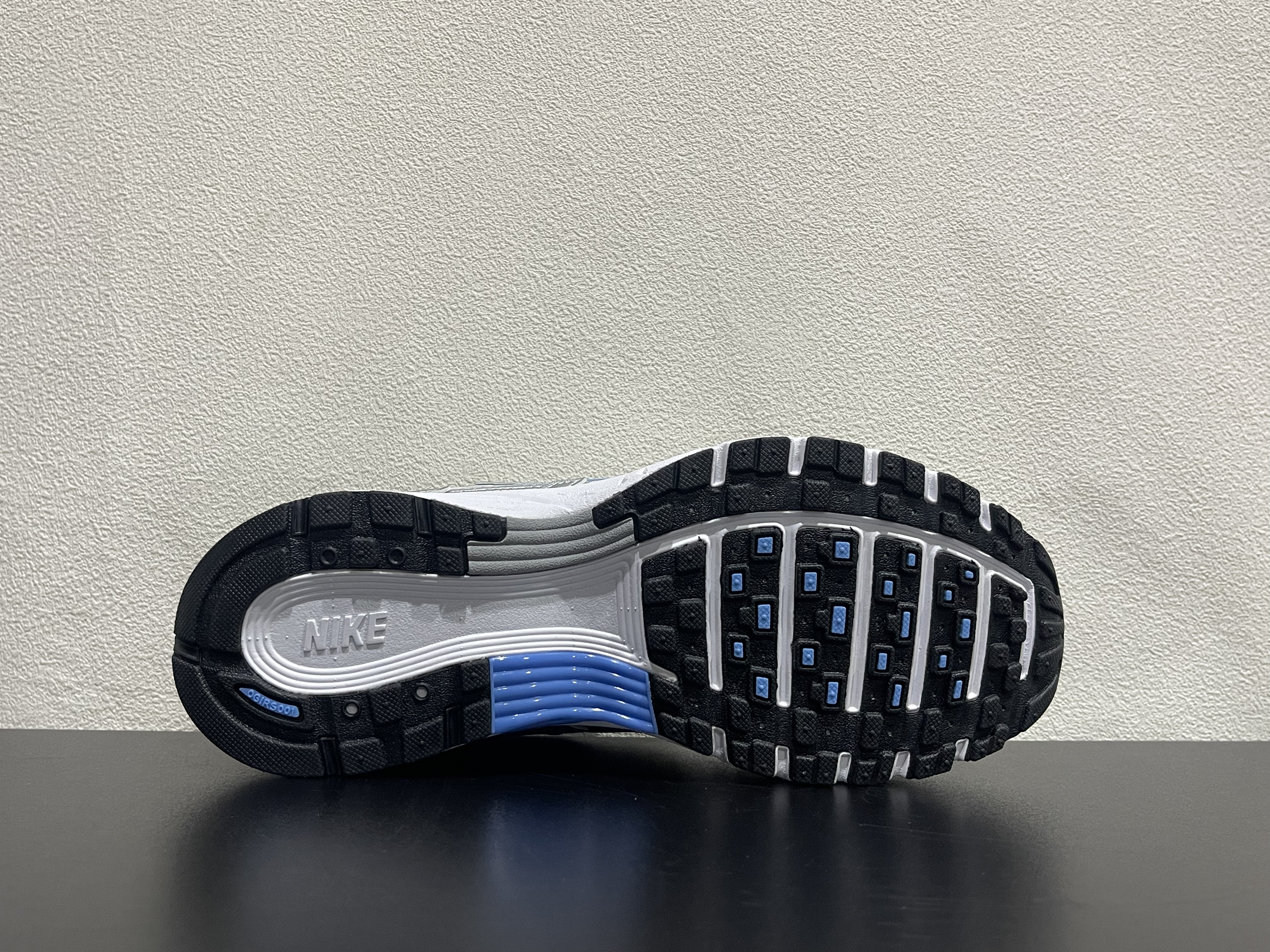 Nike P-6000