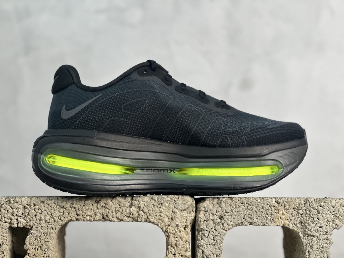 Nike Air Zoom Vomero Premium