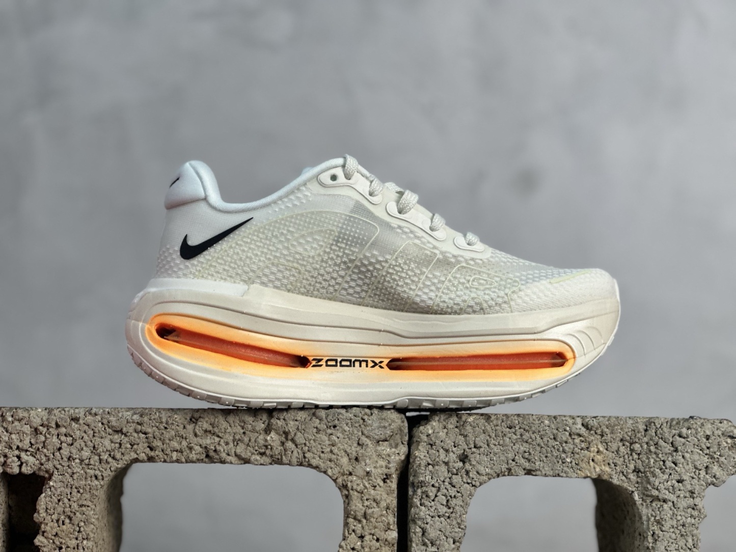 Nike Air Zoom Vomero Premium