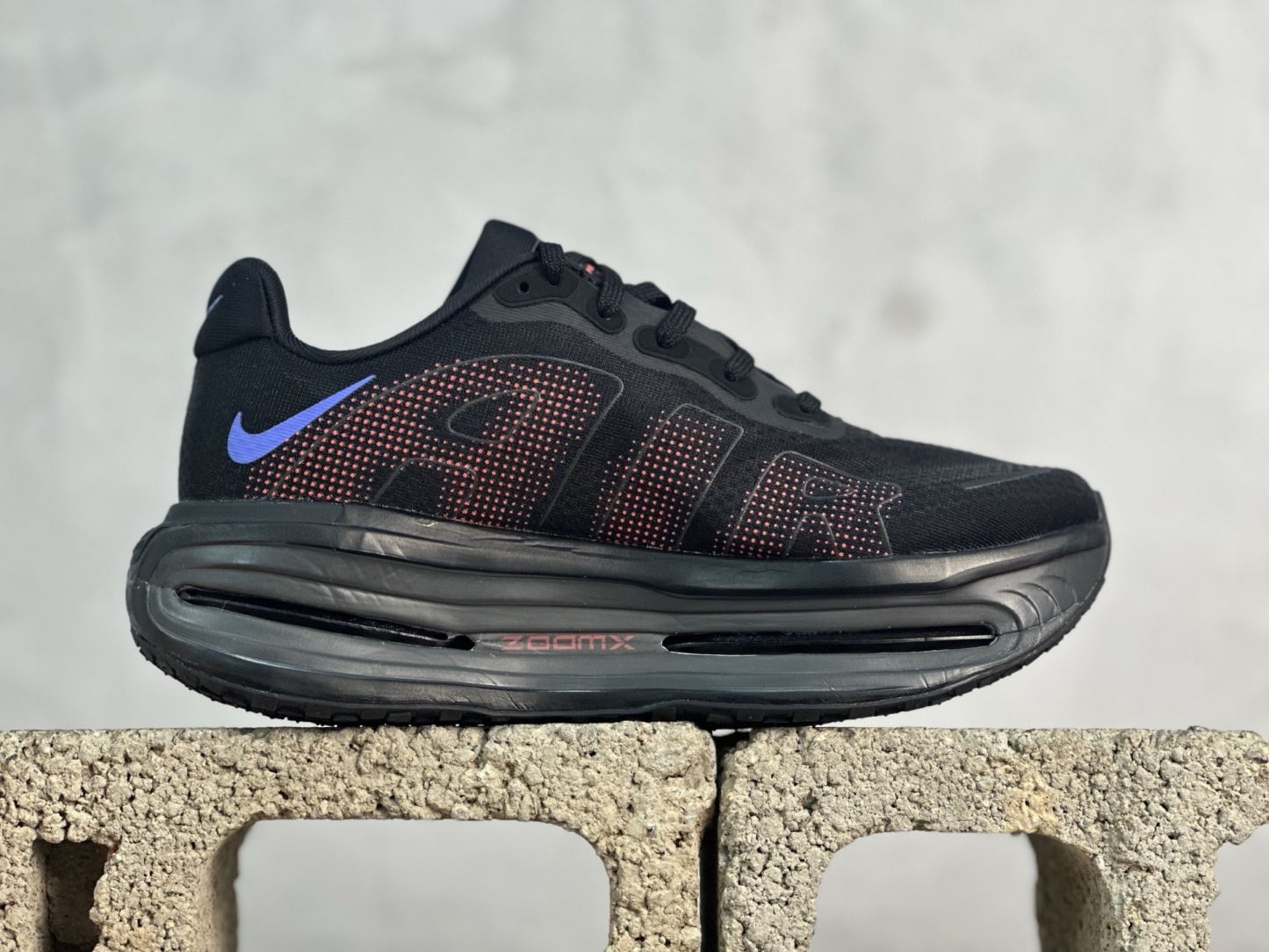 Nike Air Zoom Vomero Premium