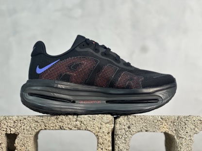 Nike Air Zoom Vomero Premium