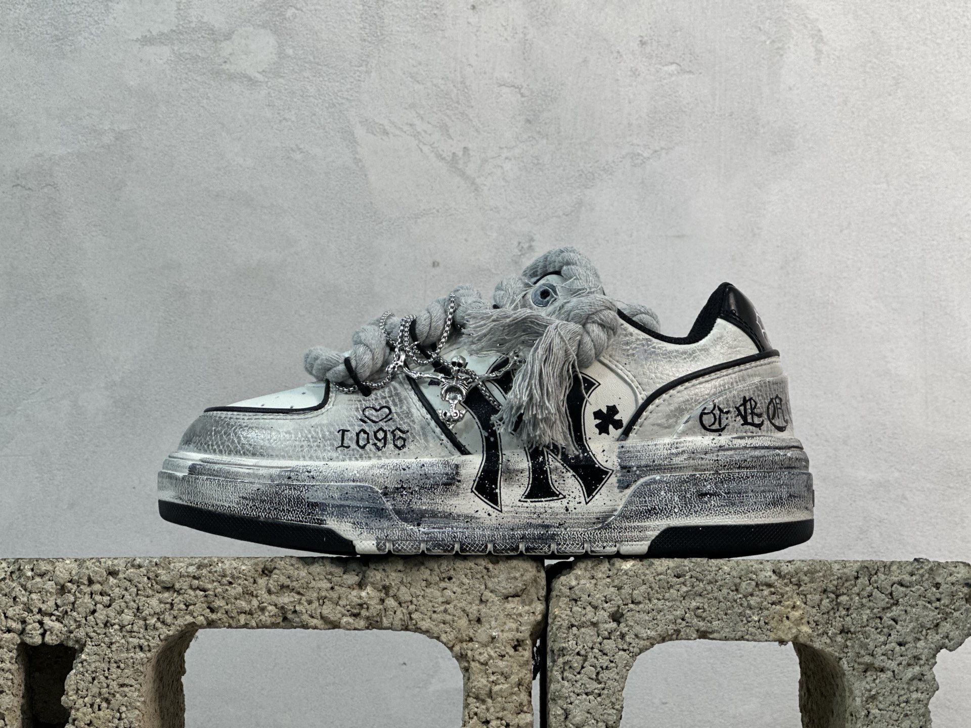 MLB NY 印花網紅學長老爹鞋 定制塗鴉惡作劇