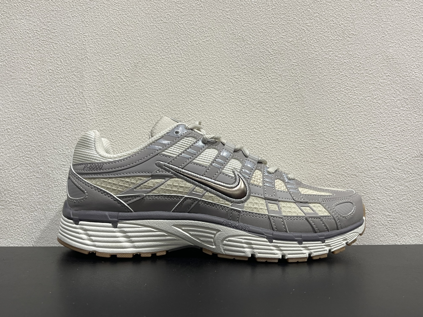 Nike P-6000(36-45)