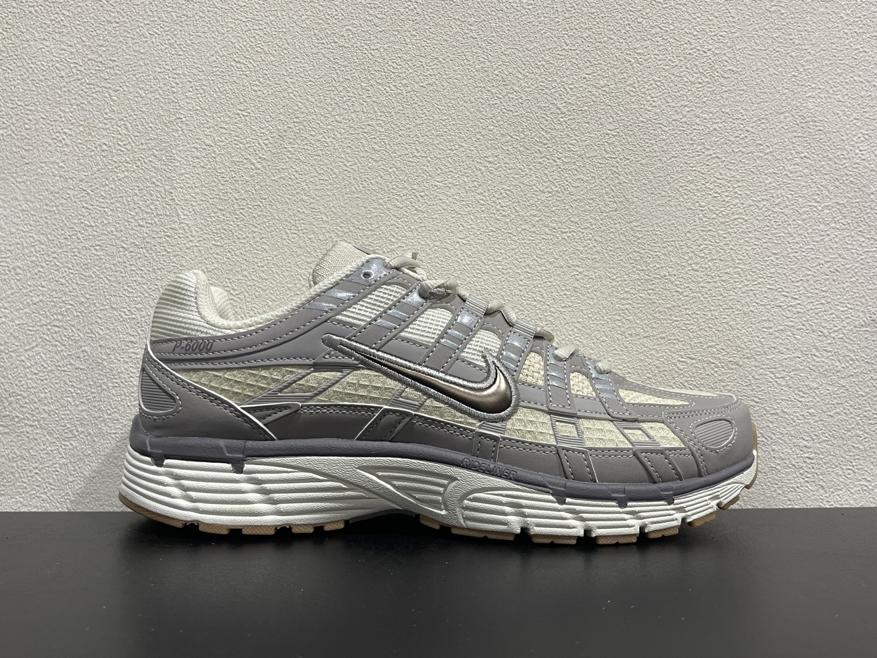 Nike P-6000(36-45)