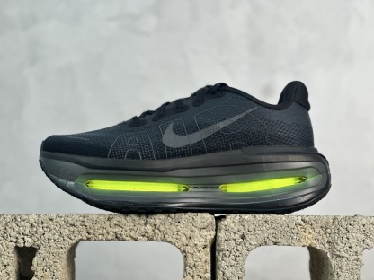 Nike Air Zoom Vomero Premium