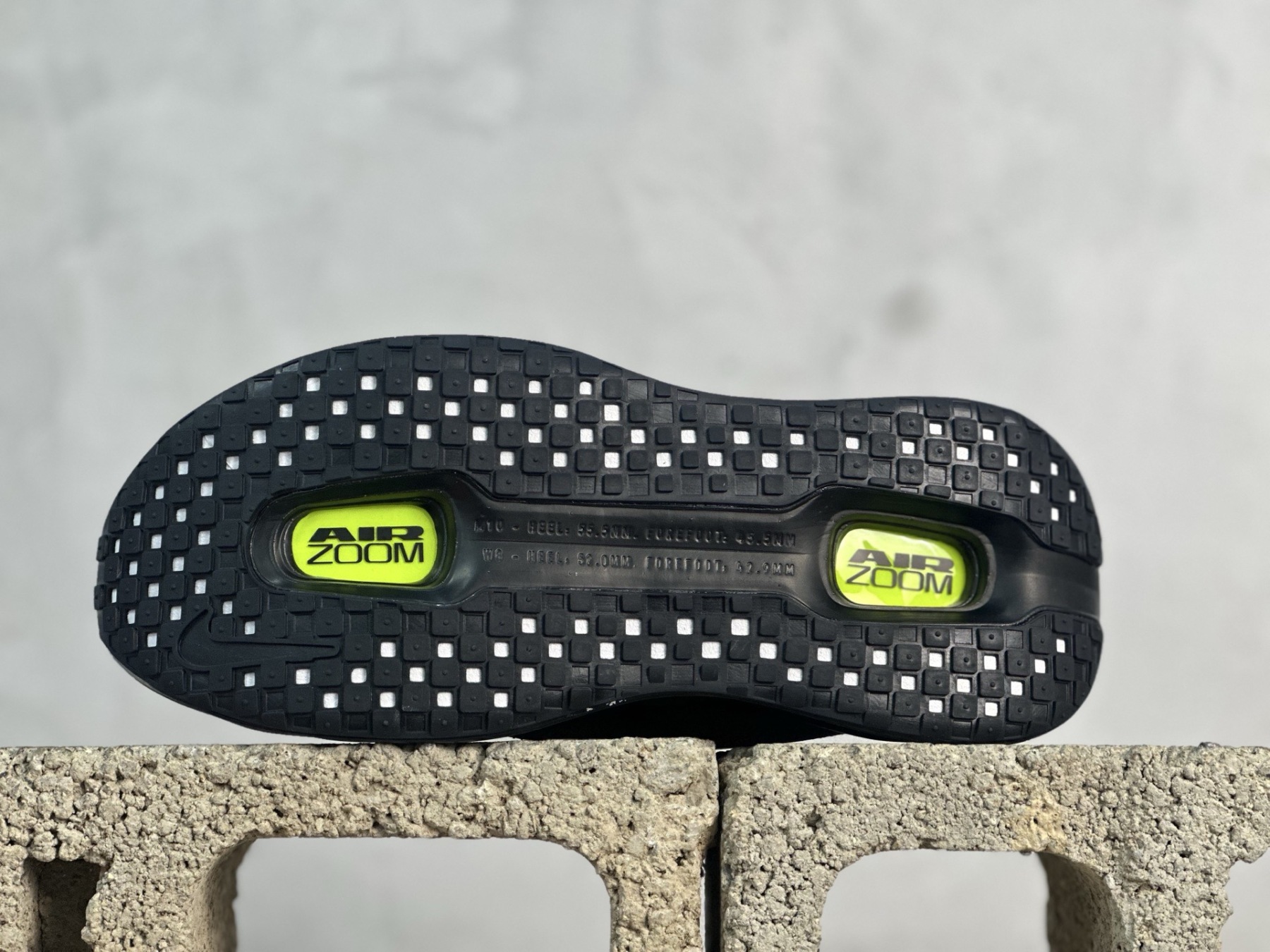 Nike Air Zoom Vomero Premium