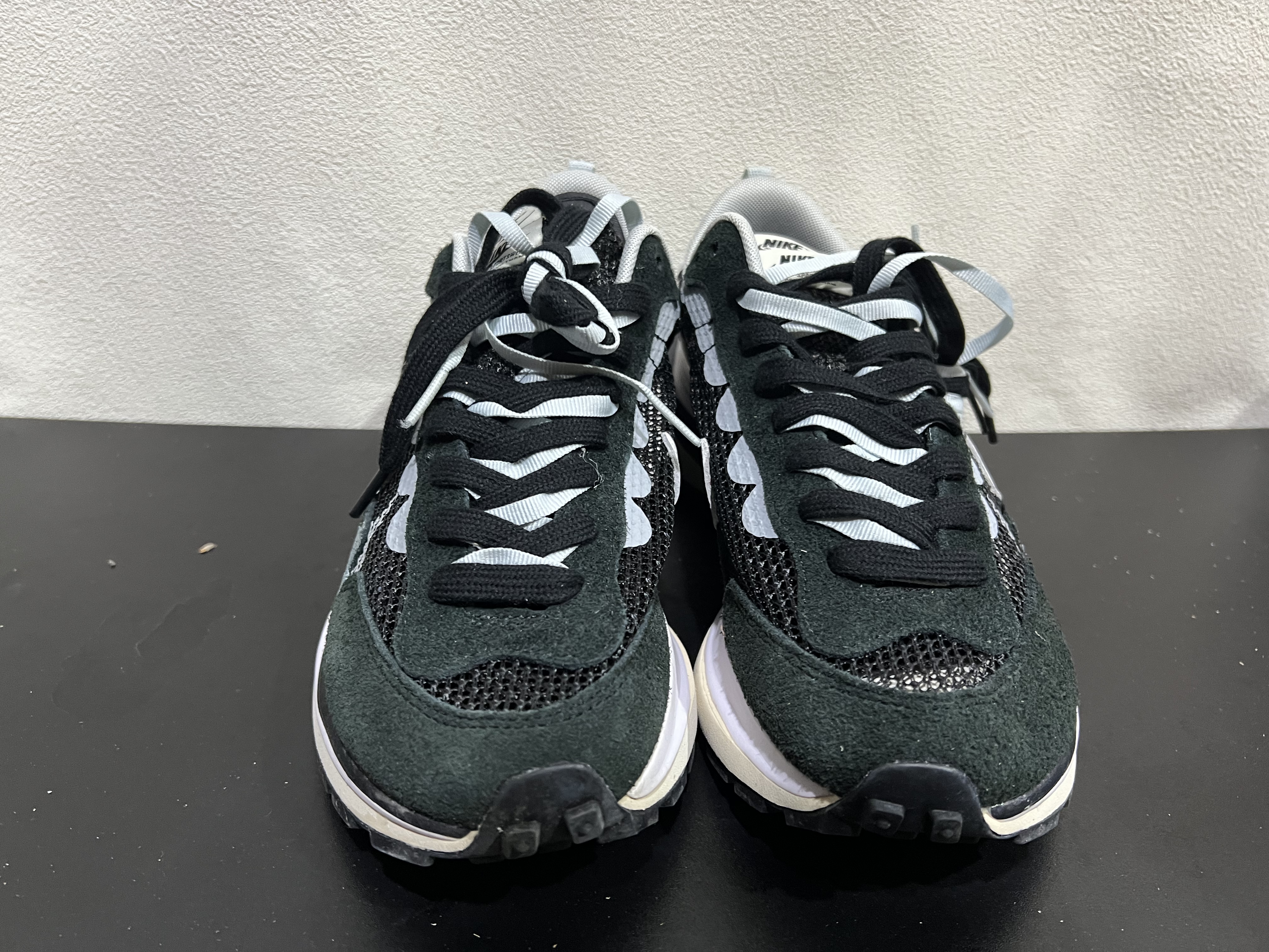 特價鞋款26cm 售出不退不換 B1430