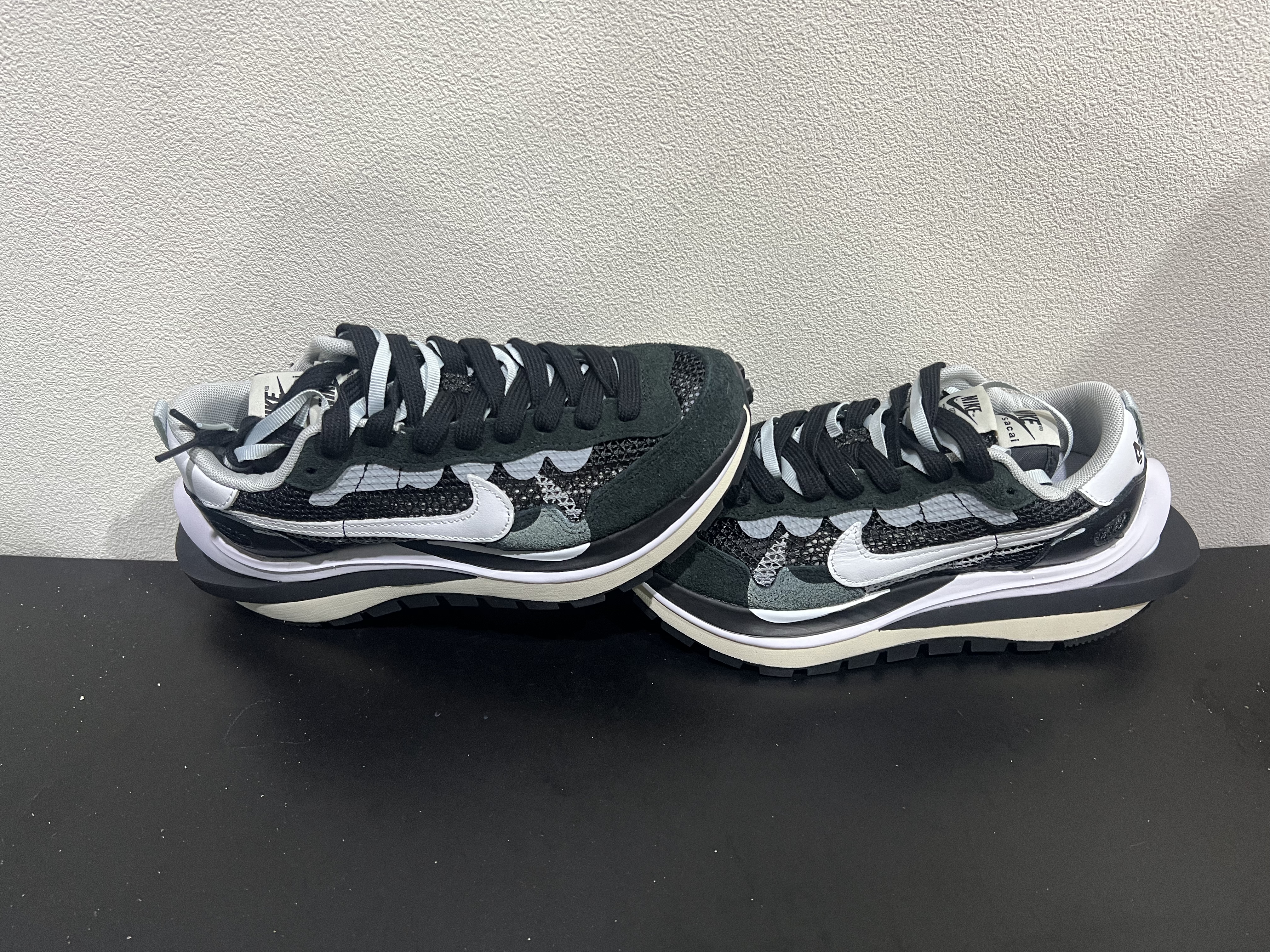 特價鞋款23cm 售出不退不換 B0360