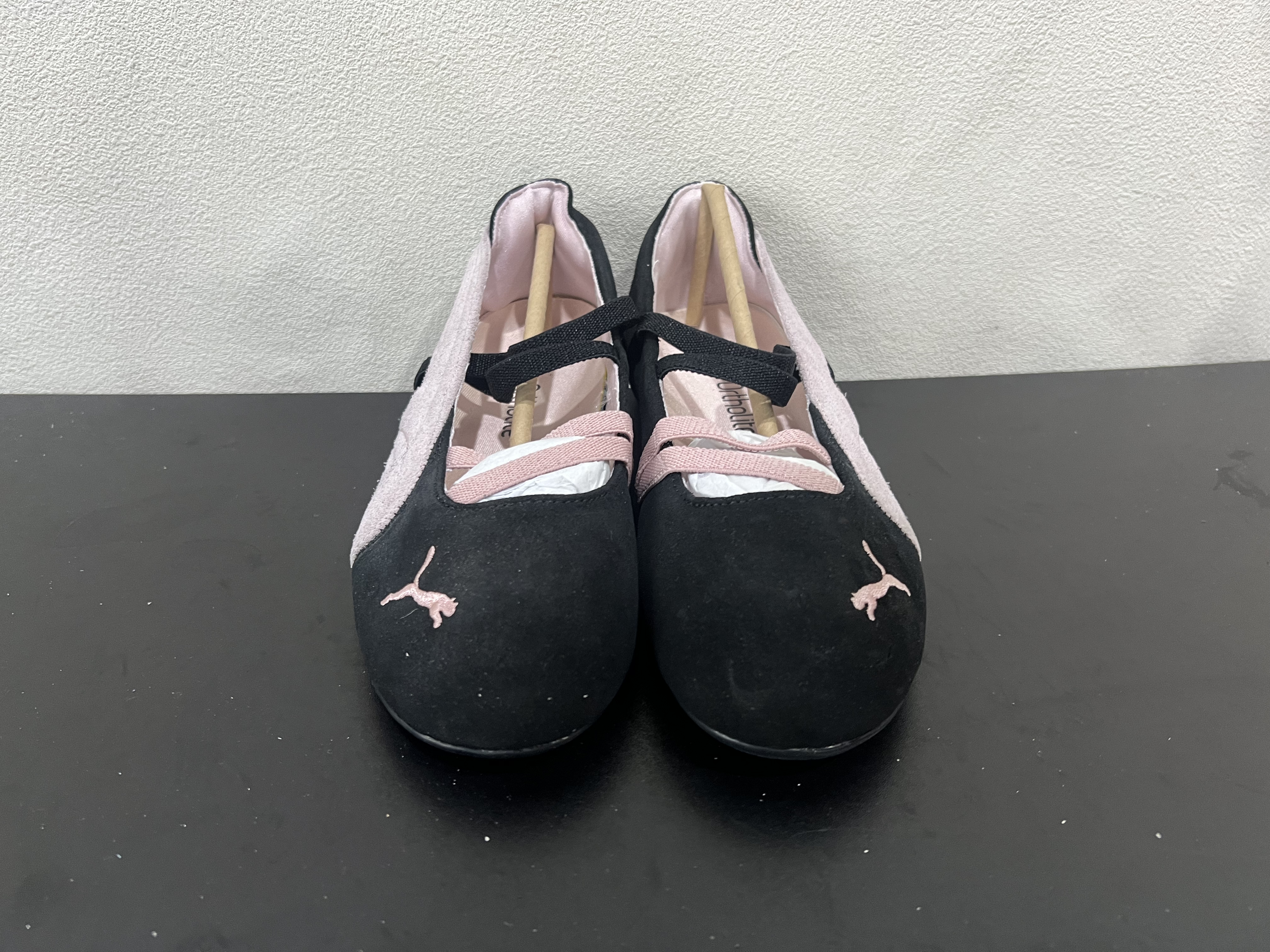 特價鞋款22.5cm 售出不退不換 B0373