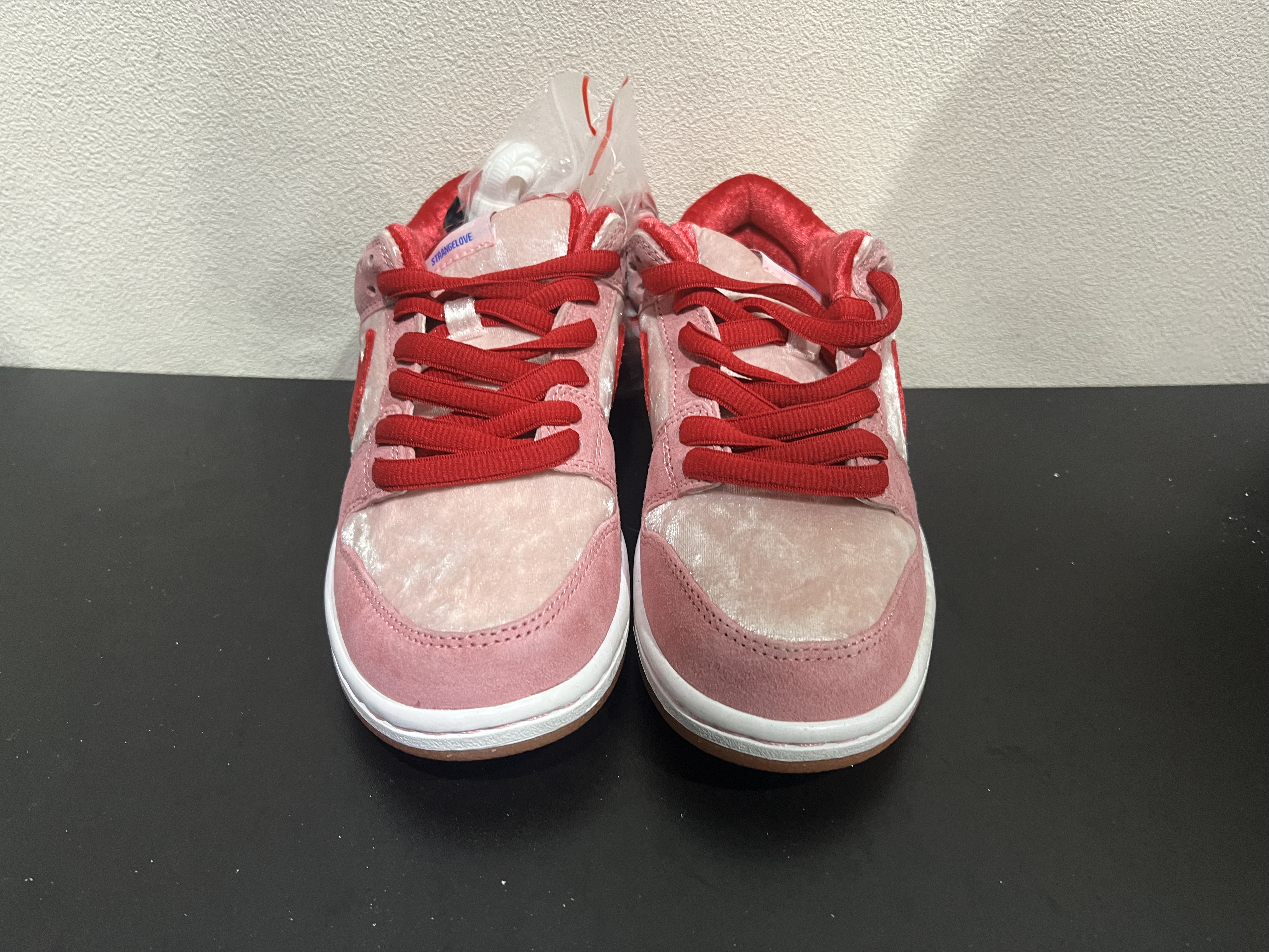 特價鞋款24cm 售出不退不換 B0451