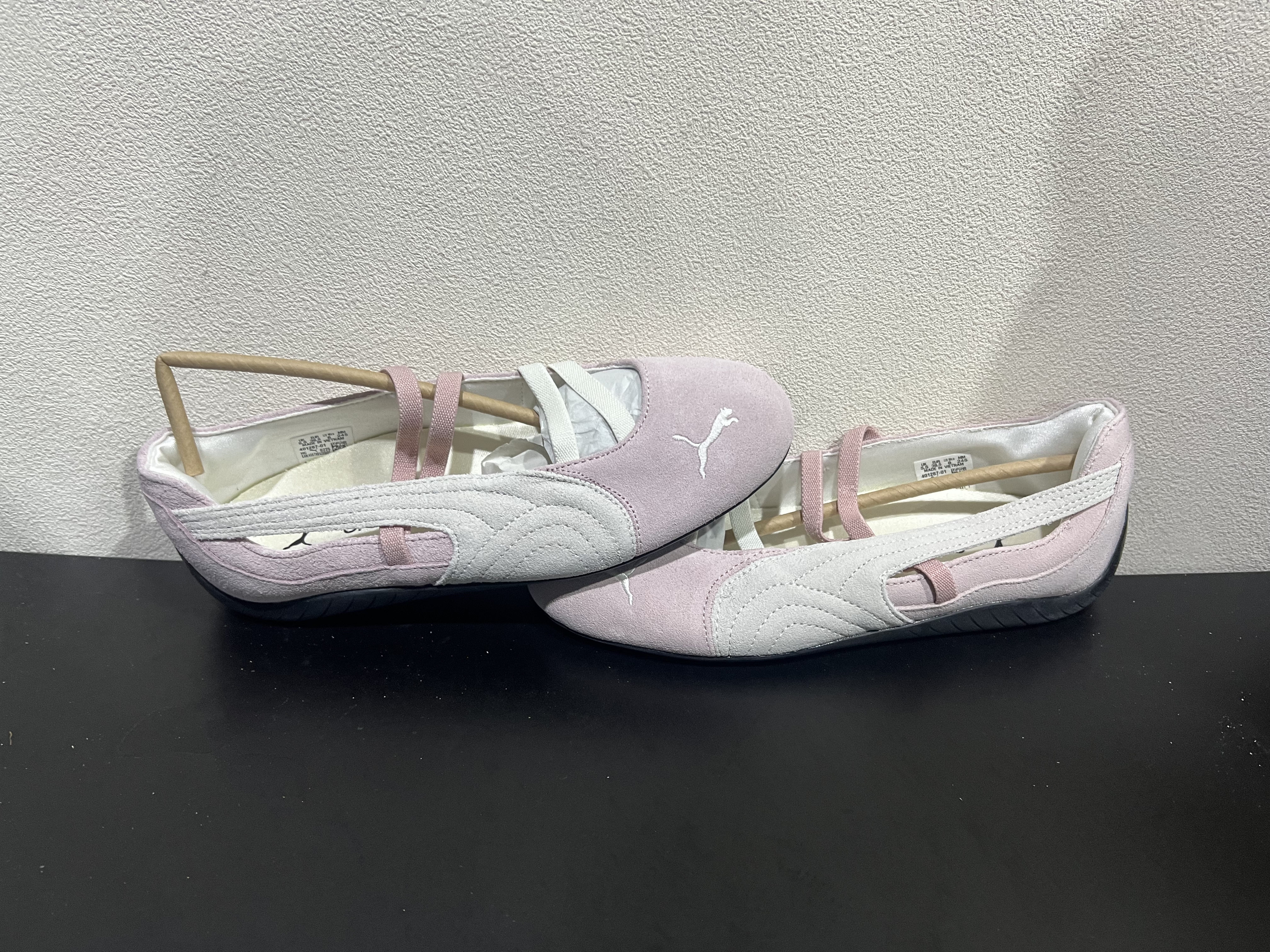 特價鞋款24cm 售出不退不換 B0453