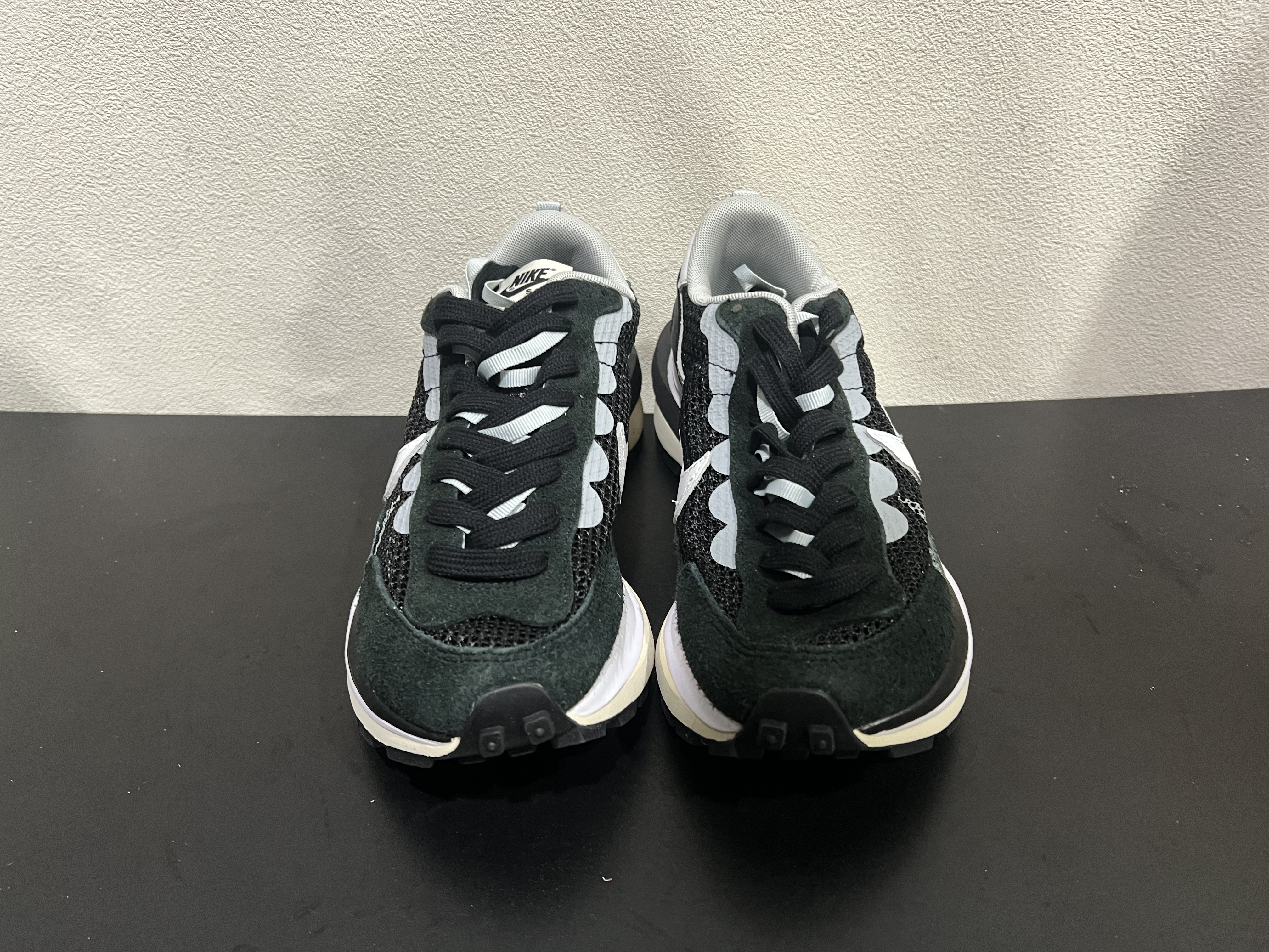 特價鞋款24cm 售出不退不換 B0526