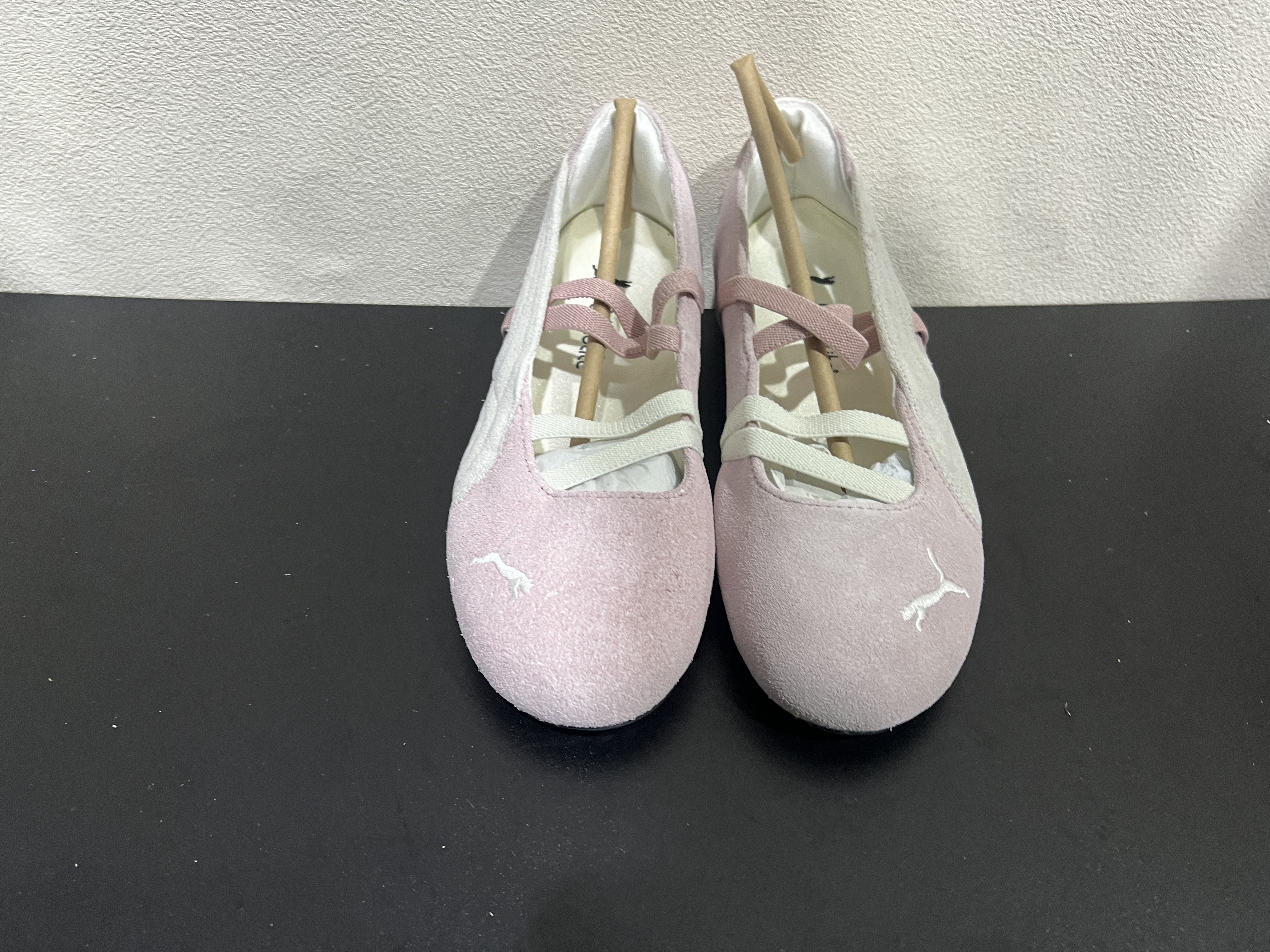 特價鞋款22cm 售出不退不換 B0543